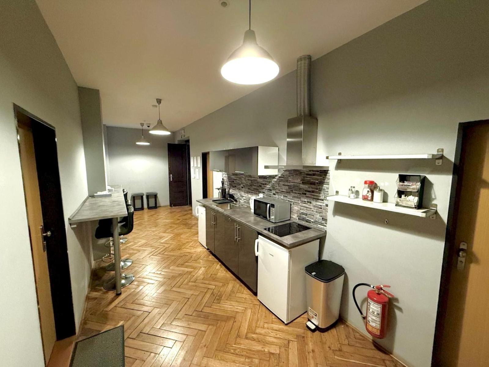 Globe Hostel Prague Adults Only Exterior photo